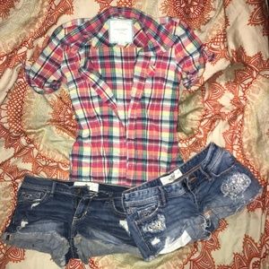 Hollister Co shorts & AE shirt